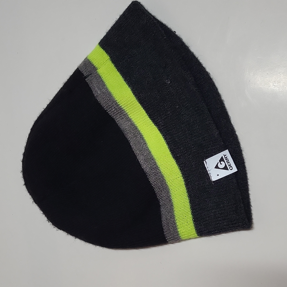 Gerry Winter Hat Beanie Reversible Black Grey Yellow Men's OS